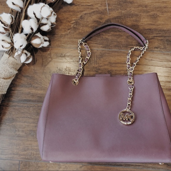Michael Kors Handbags - NWT Michael Kors purse Plum